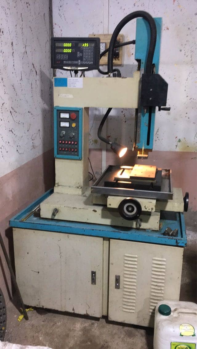 Cnc Vertical Machining CNC WEDM And Microhole Drilling Works 1