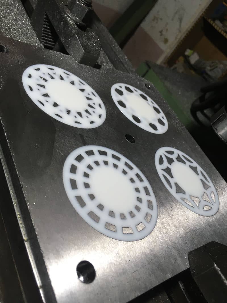 Cnc Vertical Machining CNC WEDM And Microhole Drilling Works 7