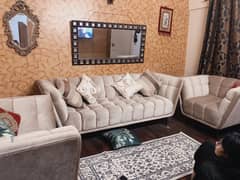 5 seater sofa set in new condition