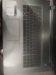 Key features and specifications of this model include: Display: 17.3