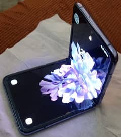 Samsung galaxy z flip] 256gb [03061072236 what's up]