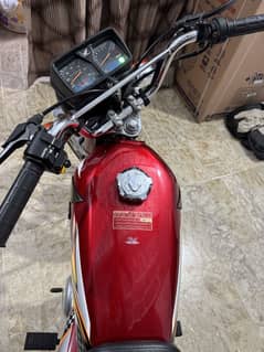 3rd month ki bike or golden number hai.