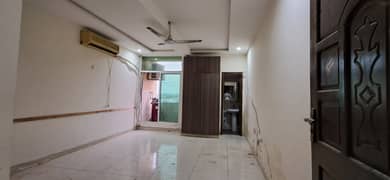 E-11-2 1bed unfurnished flat available for rent in e11 Islamabad