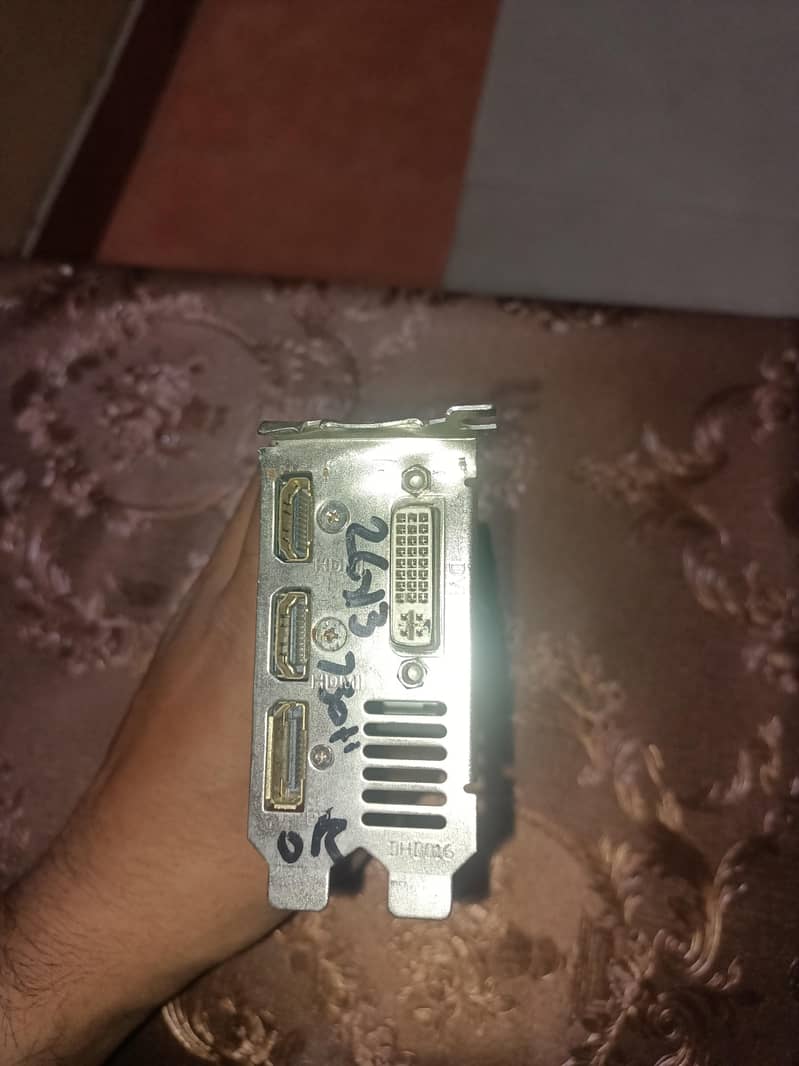 i5 6gen with GTX 750ti 2gb  gpu with 120 gb ssd and 8 gb ddr4 ram 9