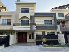 Brand New 35x70 House Available For Sale In G-13/3