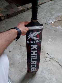 Khiladi Bat