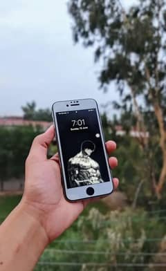 iphonr 6s 32 gb non pta .  .  03084923259