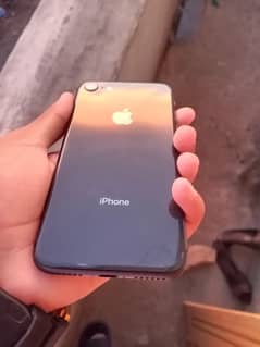I am selling my iphone 8