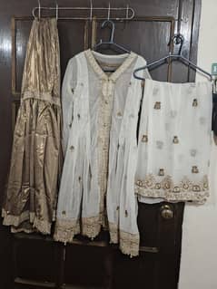 Party wear