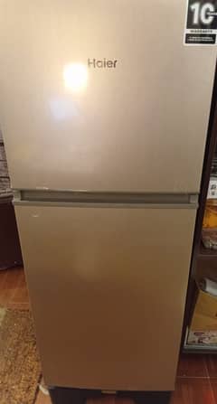 NEW REFRIGERATOR FOR IMMEDIATE SALE