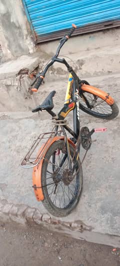 boys cycle