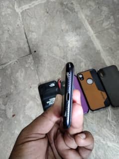 IPHONE 10 XR