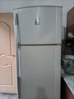 DAWLANCE 2 DOOR REFRIGERATOR