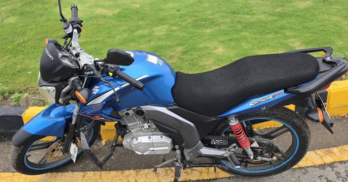 Suzuki GSX 125.11 12 13 14 15 4