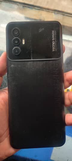 tecno sapek 8 pro 4+3+64+GB sath chgar ha box nhi ha