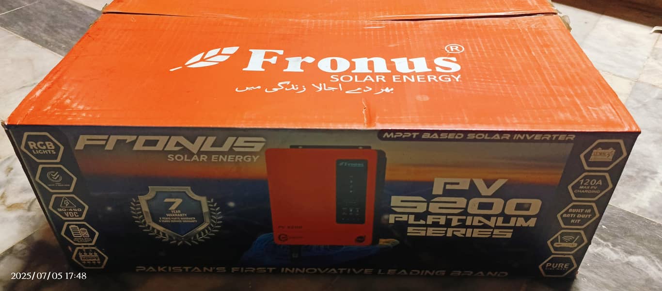 Fronus PV 5200 hybrid inverter dual output Almost new 10/10 condition 2