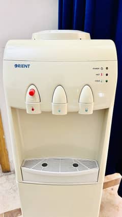 Orient Dispenser - 3 Taps + Refrigerator