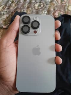 Iphone 15 pro titanium 256 GB UAE model  256 GB Battery health 89 %