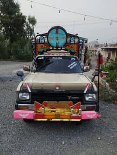 Toyota Hilux 1983 model 3 y engine 90 kotta exchange possible with XLI