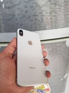 iPhone xs max non PTA 256gb battery health 80