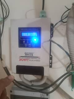 simtek mppt 60A