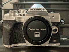 Olympus OM-D E-M10 Mark IV Mirrorless Micro Four Third Camera
