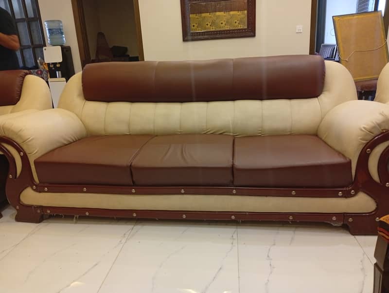 Sofa set in Good Condition| Sofa set for sale in Lahore 2