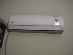 Gree 1.5 ton Non-inverter