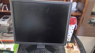 Dell 17 inches LCD