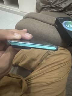Vivo v30
