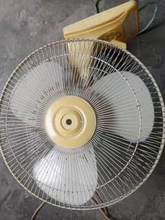 braket fan