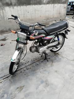 Honda cd70 2016B