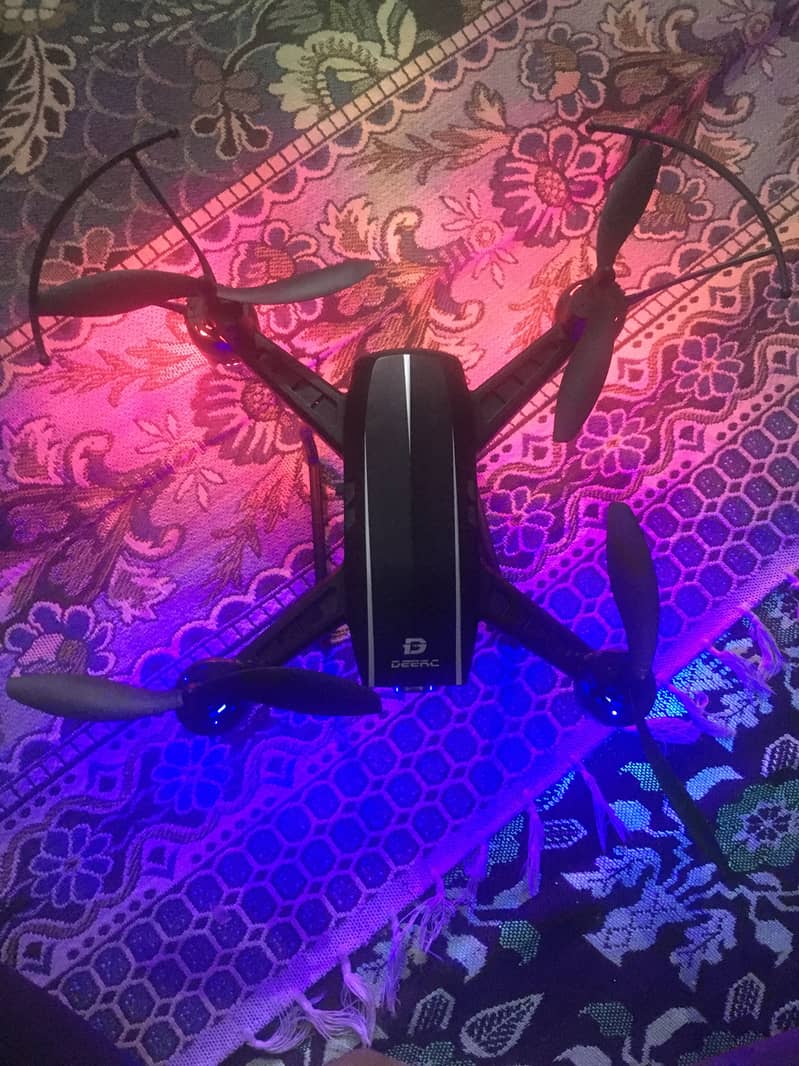 Drone Camera without remote control urgent for sell 2