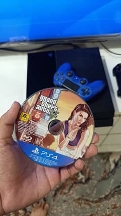 Sealed PS4 500 GB, with 3 games, GTA 5 CD, Witcher 3, Farcry Primal