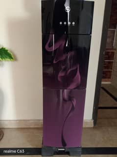 PEL 525 Curved glass door water dispenser