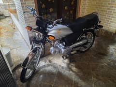 Honda CD70 for sale