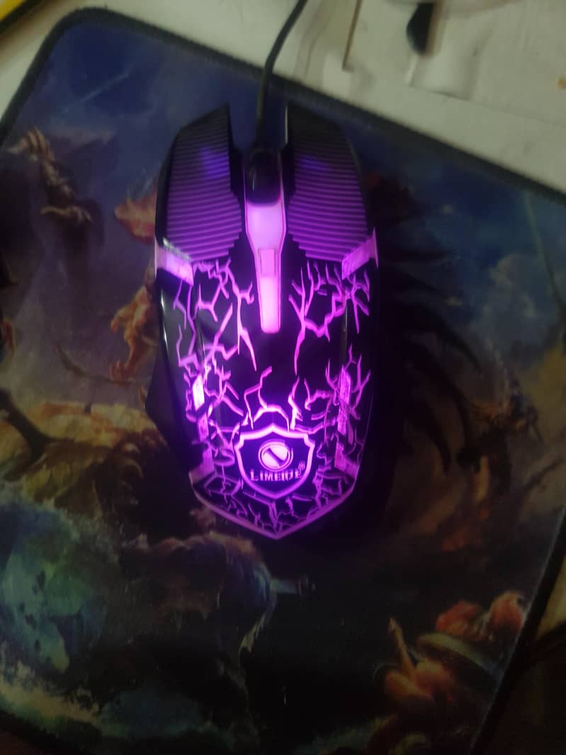 this rgb keyboard and mouse with box 2