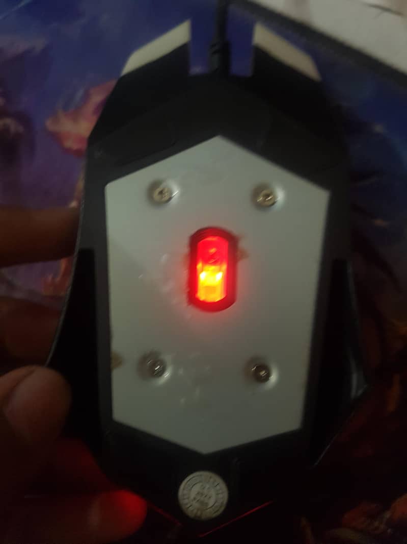this rgb keyboard and mouse with box 3
