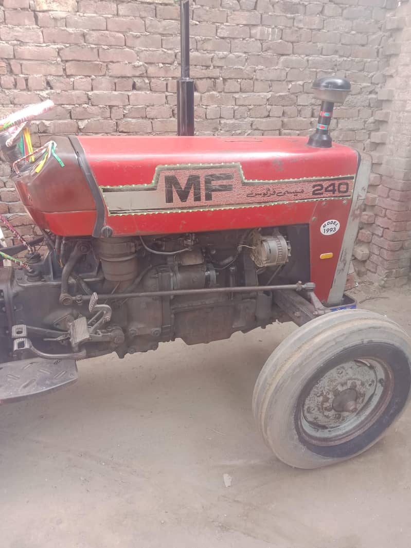 toractar 240 3
