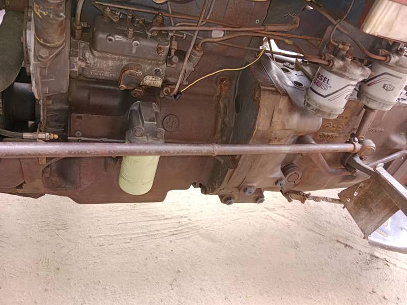 toractar 240 12