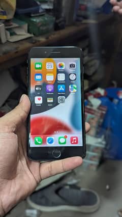 iPhone 7Plus 128GB PTA