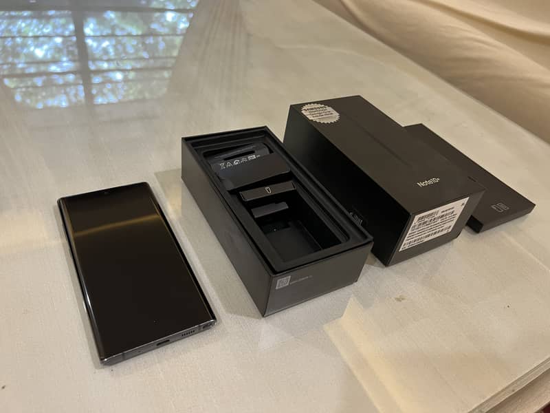 Note 10 plus complete box set 0