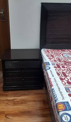 Double Bed set with Molty foam mattress for sale very less price