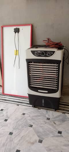 Air cooler with solar plate