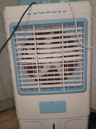 AC  DC room cooler