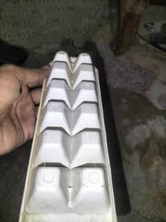 Ice cub Contact: (0317/3939/765)