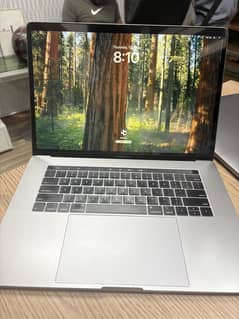 MacBook