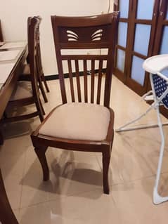 08 Seater Dinning table