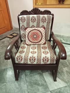 5 seater wooden sofa in good condition for sale