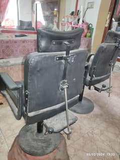 parlour chairs